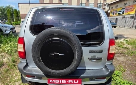 Chevrolet Niva I рестайлинг, 2004 год, 330 000 рублей, 4 фотография