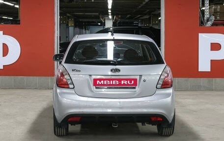 KIA Rio II, 2011 год, 749 000 рублей, 6 фотография