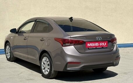 Hyundai Solaris II рестайлинг, 2019 год, 1 320 000 рублей, 5 фотография