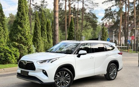 Toyota Highlander, 2026 год, 5 050 000 рублей, 1 фотография