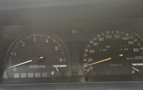 Mitsubishi Galant VIII, 1987 год, 350 000 рублей, 8 фотография