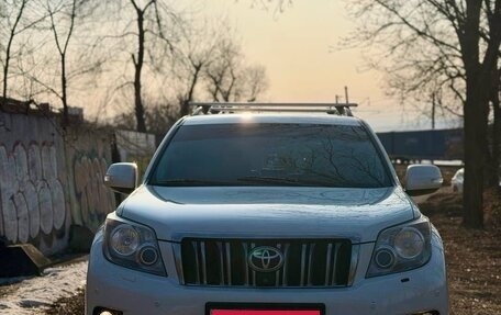 Toyota Land Cruiser Prado 150 рестайлинг 2, 2010 год, 2 200 000 рублей, 1 фотография