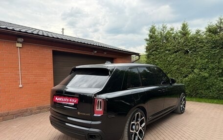 Rolls-Royce Cullinan, 2019 год, 31 000 000 рублей, 5 фотография