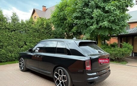 Rolls-Royce Cullinan, 2019 год, 31 000 000 рублей, 6 фотография