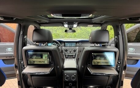 Rolls-Royce Cullinan, 2019 год, 31 000 000 рублей, 11 фотография