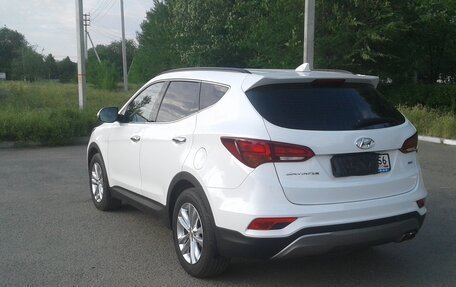 Hyundai Santa Fe III рестайлинг, 2017 год, 2 750 000 рублей, 5 фотография