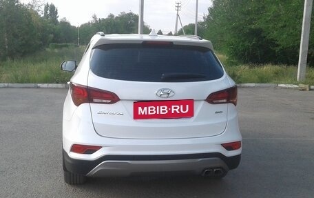 Hyundai Santa Fe III рестайлинг, 2017 год, 2 750 000 рублей, 4 фотография