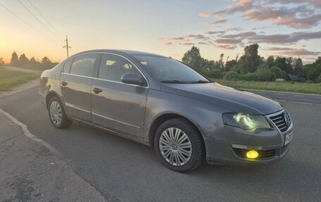 Volkswagen Passat B6, 2005 год, 530 000 рублей, 7 фотография