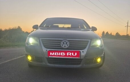 Volkswagen Passat B6, 2005 год, 530 000 рублей, 3 фотография