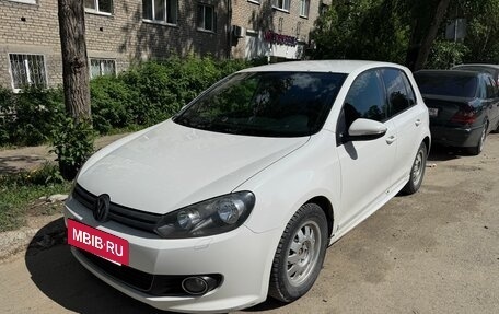 Volkswagen Golf VI, 2012 год, 800 000 рублей, 2 фотография