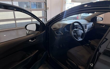 Hyundai Solaris II рестайлинг, 2020 год, 1 660 000 рублей, 21 фотография