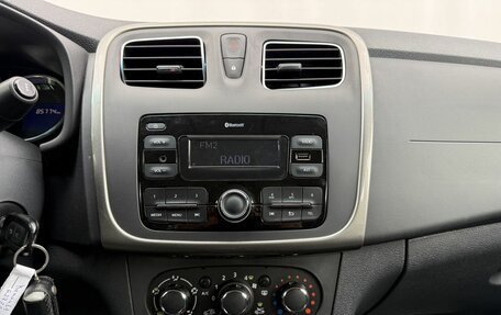 Renault Logan II, 2018 год, 1 090 000 рублей, 13 фотография