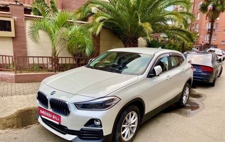 BMW X2, 2018 год, 2 350 000 рублей, 4 фотография
