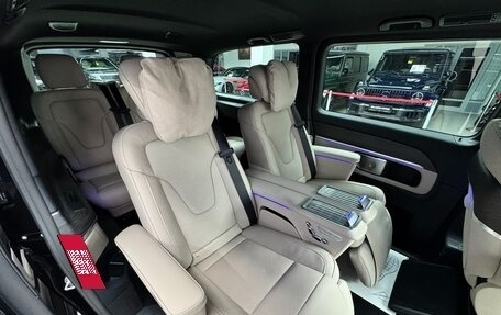 Mercedes-Benz V-Класс, 2026 год, 14 480 000 рублей, 24 фотография