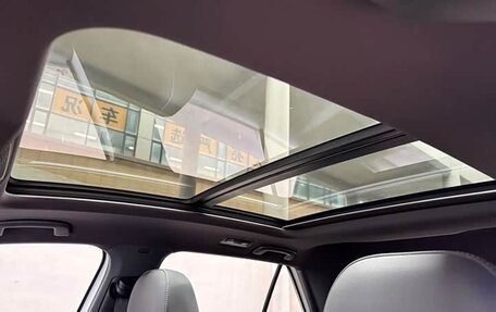 Volkswagen T-Roc I, 2022 год, 1 800 000 рублей, 13 фотография