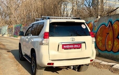 Toyota Land Cruiser Prado 150 рестайлинг 2, 2010 год, 2 200 000 рублей, 8 фотография