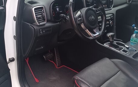 KIA Sportage IV рестайлинг, 2020 год, 2 280 000 рублей, 2 фотография