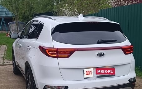 KIA Sportage IV рестайлинг, 2020 год, 2 280 000 рублей, 7 фотография