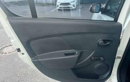 Renault Sandero II рестайлинг, 2020 год, 1 055 000 рублей, 18 фотография