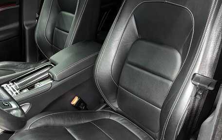 Jaguar F-Pace, 2019 год, 4 250 000 рублей, 9 фотография