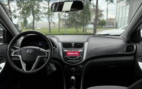 Hyundai Solaris II рестайлинг, 2014 год, 995 000 рублей, 11 фотография