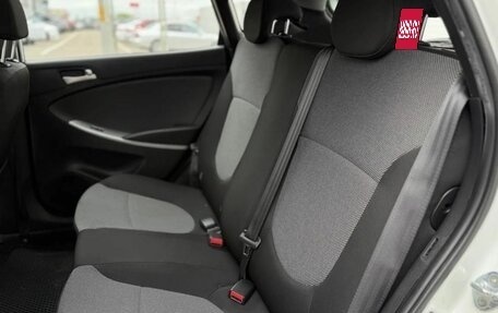 Hyundai Solaris II рестайлинг, 2014 год, 995 000 рублей, 15 фотография