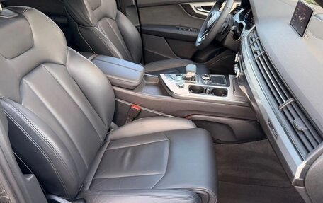 Audi Q7, 2018 год, 2 750 000 рублей, 15 фотография