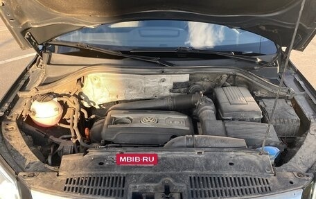 Volkswagen Tiguan I, 2009 год, 890 000 рублей, 20 фотография