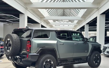 GMC Hummer EV, 2023 год, 16 340 000 рублей, 10 фотография