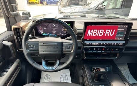 GMC Hummer EV, 2023 год, 16 340 000 рублей, 28 фотография