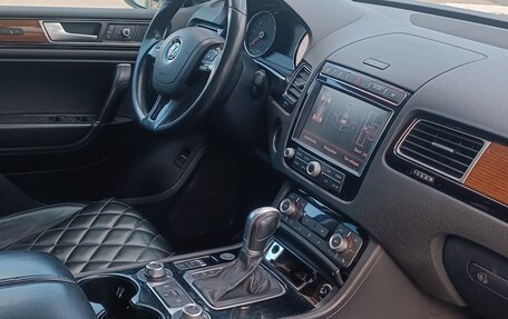 Volkswagen Touareg III, 2017 год, 3 500 000 рублей, 9 фотография
