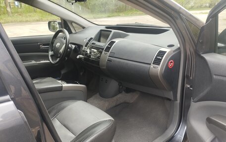 Toyota Prius, 2007 год, 850 000 рублей, 7 фотография