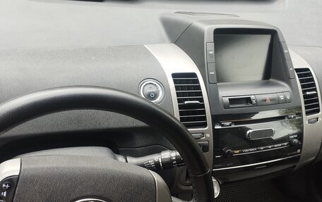 Toyota Prius, 2007 год, 850 000 рублей, 15 фотография