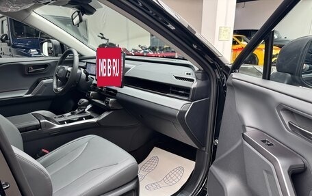 Toyota RAV4, 2026 год, 4 780 000 рублей, 28 фотография
