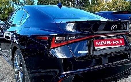 Lexus IS III, 2021 год, 5 799 999 рублей, 7 фотография