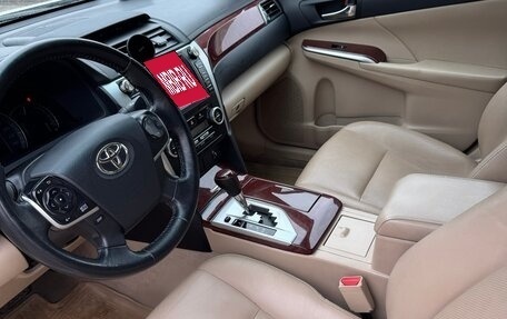 Toyota Camry, 2014 год, 1 750 000 рублей, 6 фотография