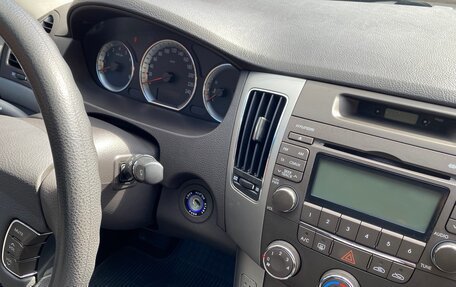 Hyundai Sonata VI, 2008 год, 980 000 рублей, 16 фотография