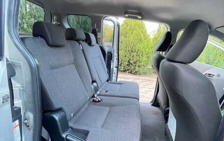 Toyota Sienta II, 2019 год, 6 фотография