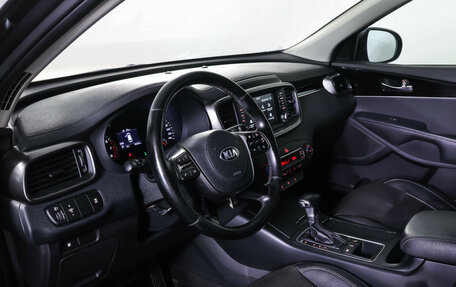 KIA Sorento III Prime рестайлинг, 2019 год, 2 990 000 рублей, 15 фотография