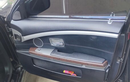 BMW 7 серия, 2002 год, 650 000 рублей, 14 фотография