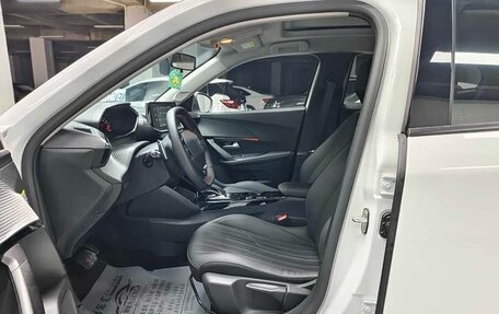 Peugeot 2008 II, 2023 год, 1 407 778 рублей, 9 фотография