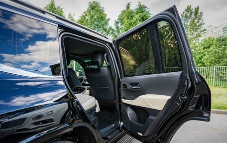 Toyota Land Cruiser, 2024 год, 21 400 000 рублей, 17 фотография