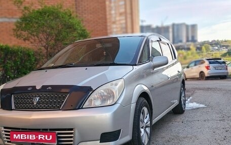 Toyota Opa I рестайлинг, 2004 год, 600 000 рублей, 1 фотография
