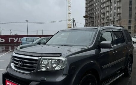 Honda Pilot III рестайлинг, 2011 год, 1 550 000 рублей, 1 фотография