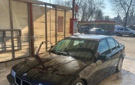 BMW 3 серия, 1994 год, 110 000 рублей, 1 фотография