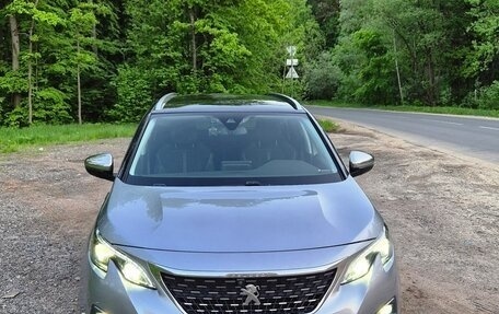 Peugeot 5008 II, 2018 год, 1 875 000 рублей, 2 фотография