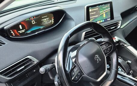 Peugeot 5008 II, 2018 год, 1 875 000 рублей, 12 фотография
