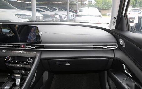 Hyundai Elantra, 2026 год, 1 920 000 рублей, 13 фотография