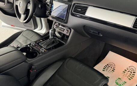 Volkswagen Touareg III, 2012 год, 1 850 000 рублей, 5 фотография