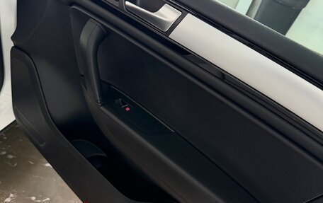 Volkswagen Touareg III, 2012 год, 1 850 000 рублей, 4 фотография